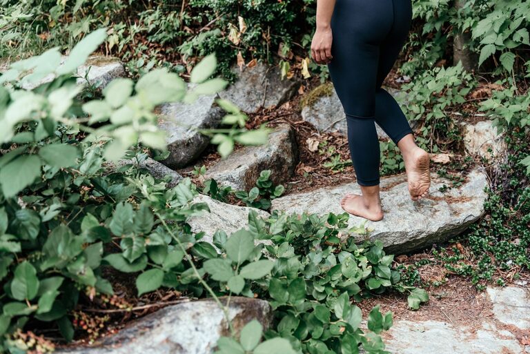 Beginner Guide to Mindful Walking: Simple Steps to Start Today